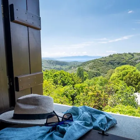 Palios Stathmos Villa *