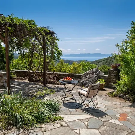 Villa Palios Stathmos *