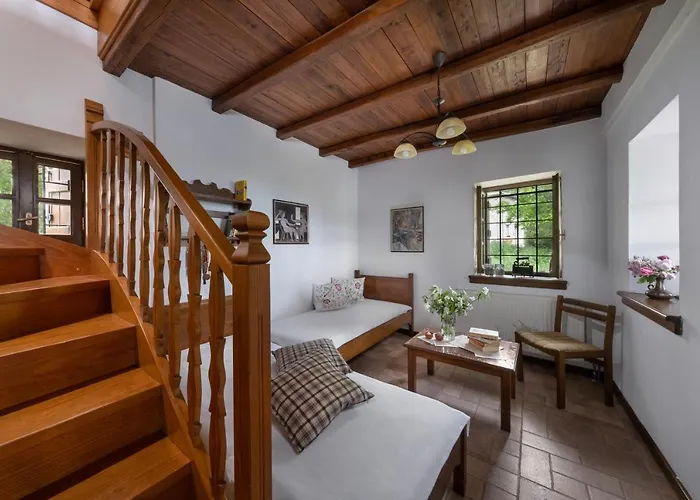 Palios Stathmos * Miléai