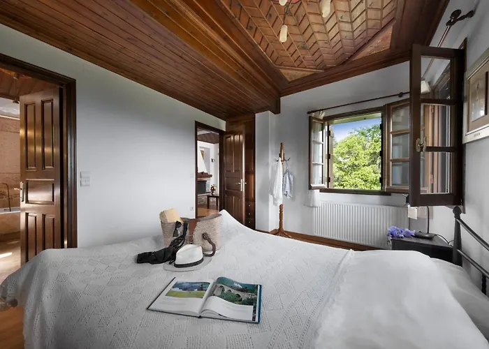 Palios Stathmos Villa Miléai