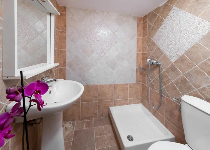 Palios Stathmos Villa